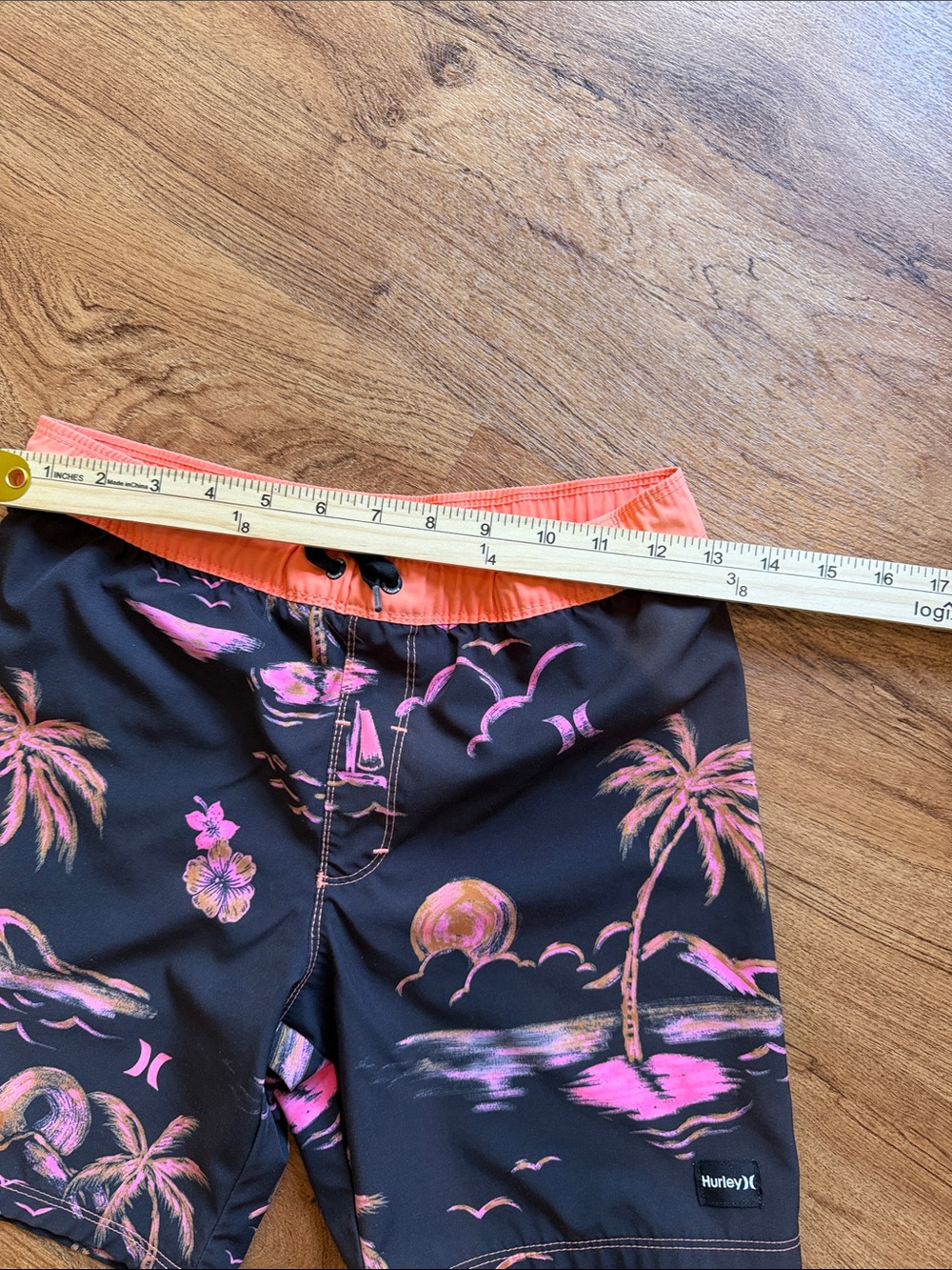 Hurley Boys 7/8 Tropical Palm Tree Sunset Boardshorts Swim Trunks - Picture 5 of 9